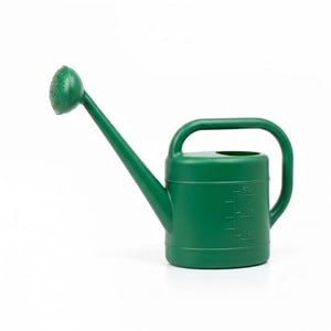 5L plastic watering can