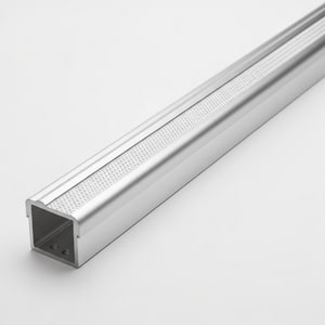 Anti-slip aluminum stair nosing