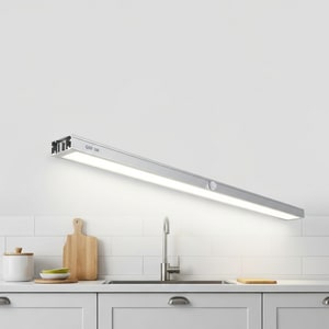 6W sensor under-cabinet light